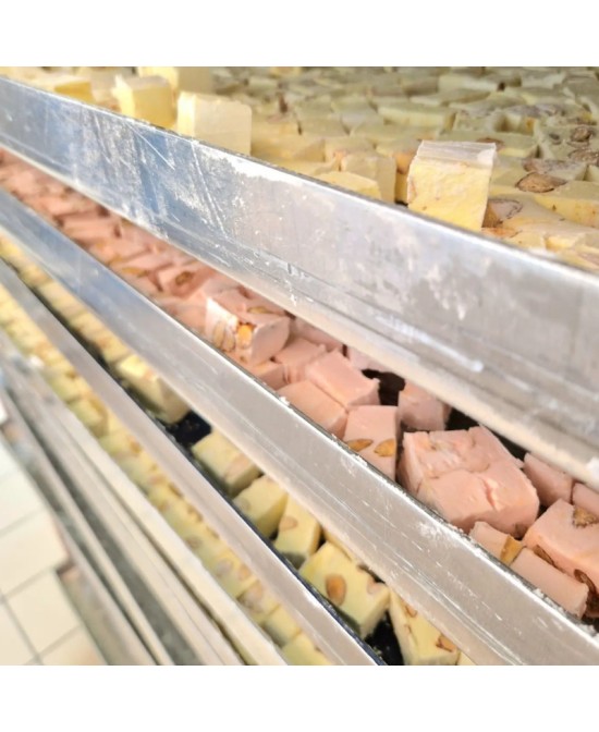 Ochucený nougat Montélimar mix - 150g