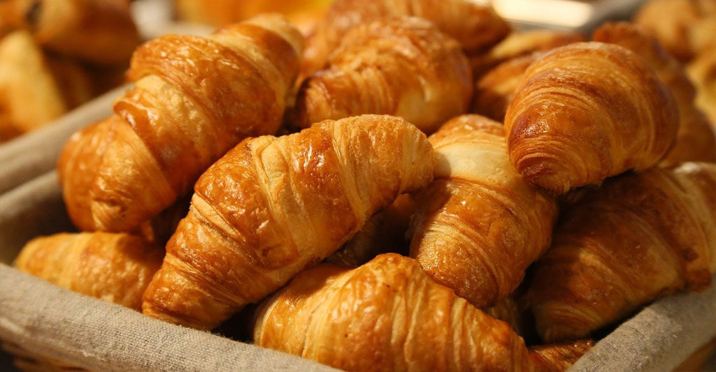 Francouzský pečivo croissant