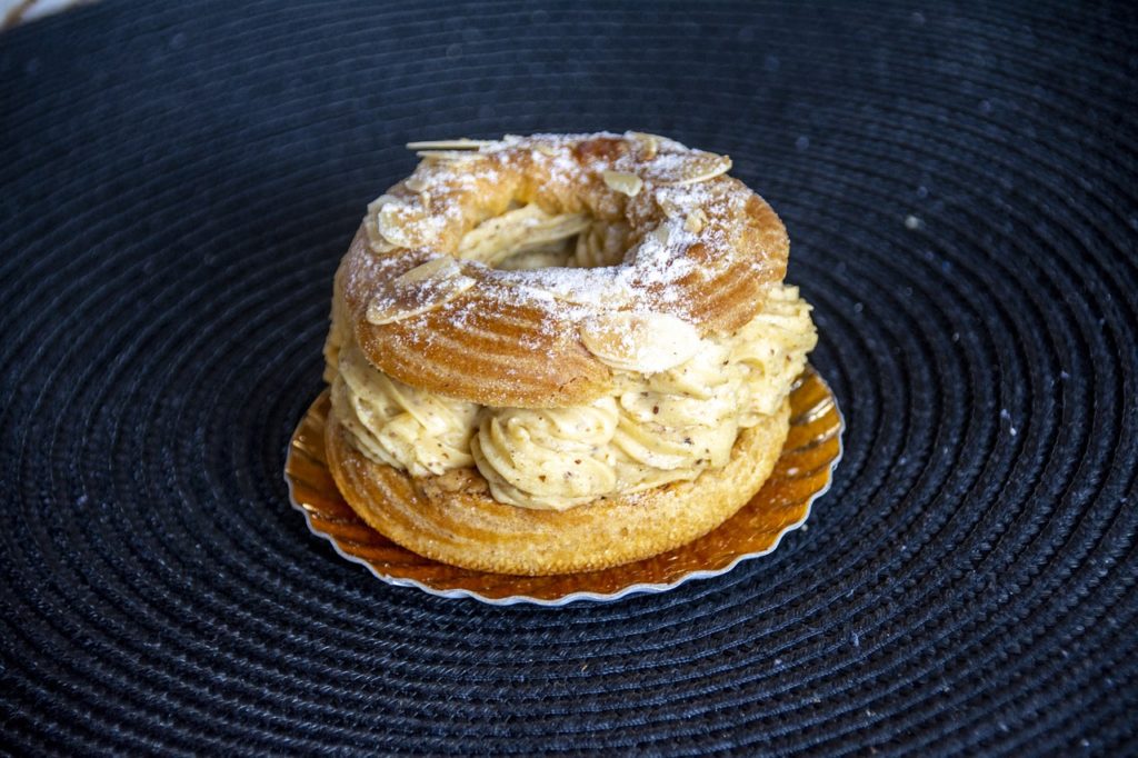 Francouzský koláč Paris-Brest